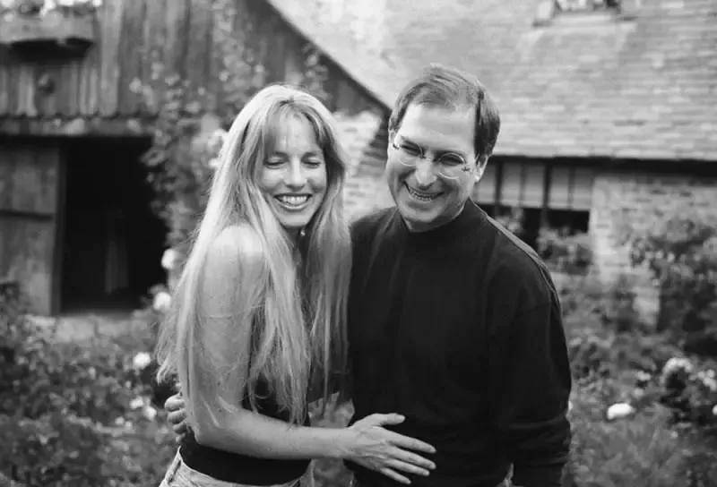 乔布斯27岁小女儿花半亿嫁马术奥运冠军，当模特合作LV，与谷爱凌是闺蜜