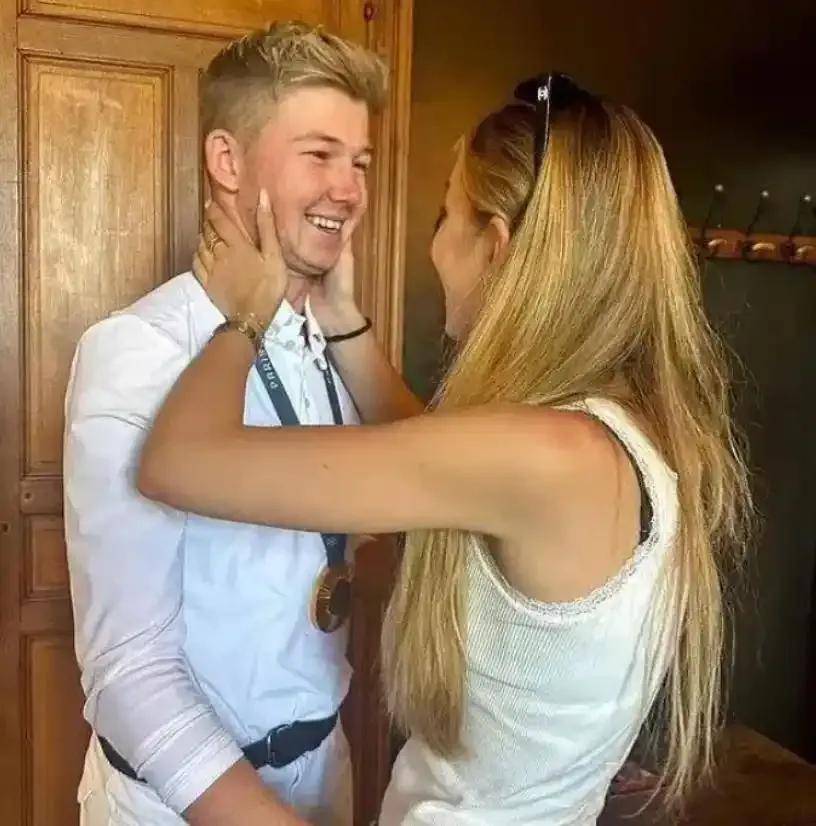 乔布斯27岁小女儿花半亿嫁马术奥运冠军，当模特合作LV，与谷爱凌是闺蜜