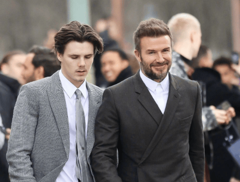 全家开撕！贝克汉姆小儿子发布尖锐言论，三儿子已互相取消关注