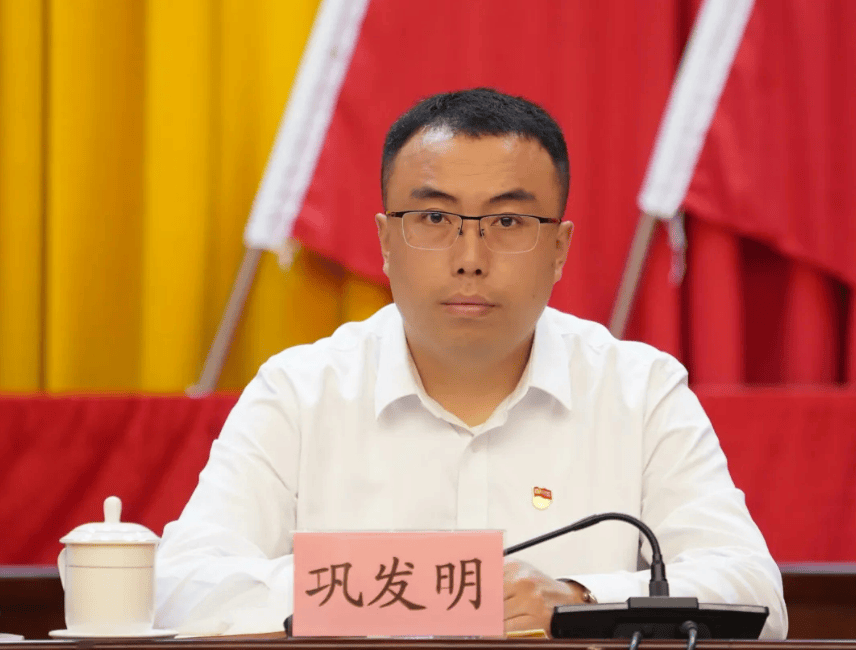 防城港市防城区委书记、区长，有调整