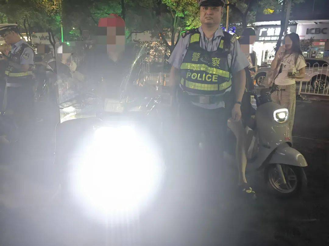 多地严查“人造太阳”！湖南交警提醒