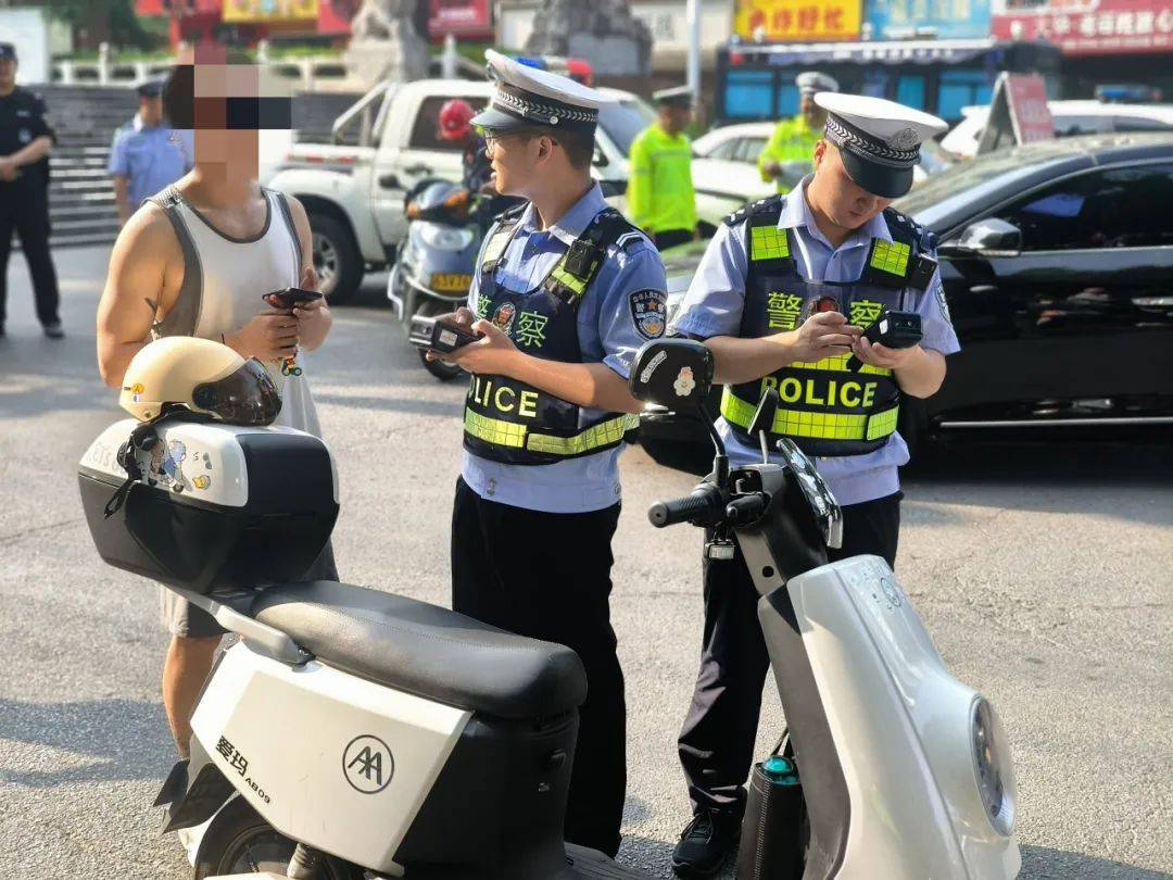 多地严查“人造太阳”!湖南交警提醒