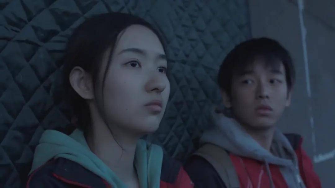 “耿直”的95小花王玉雯火了,被评“活人感好重”