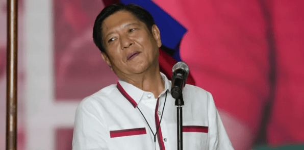 手伸得太长了!被俄军打得抬不起后,乌克兰却想在南海拱火,中方一句话表态还是克制了