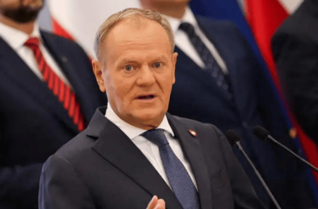 北约和俄罗斯要正式交手了？波兰紧急关闭边境，发出战争警告