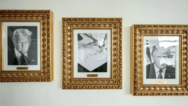 特朗普在白宫西翼建造“总统星光大道”，拜登肖像由自动签名机代替