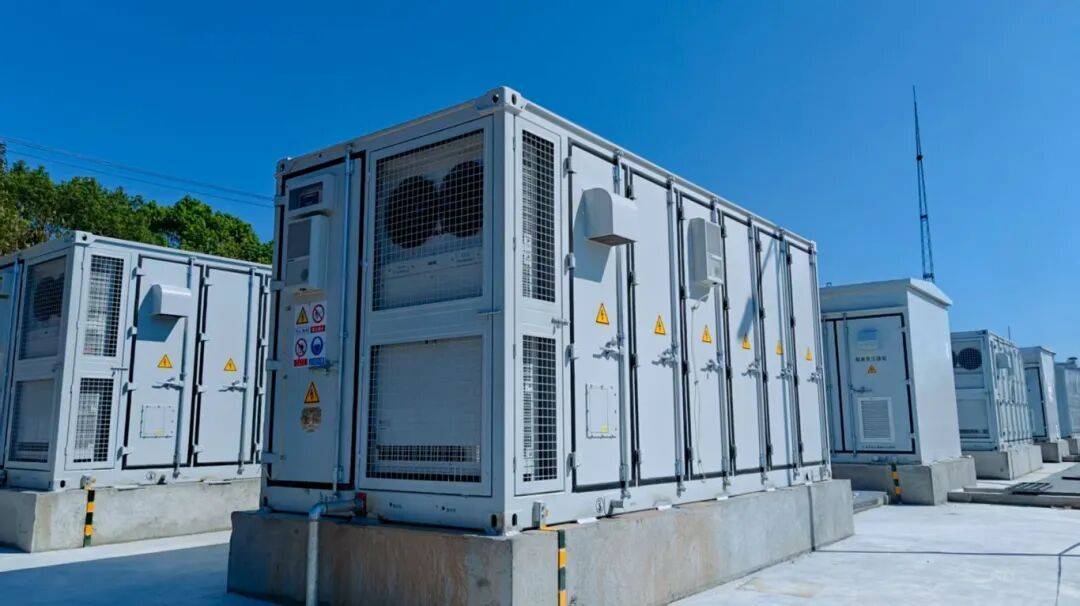 四合一技术大集合！上海首座电网侧多种技术路线混合型电站并网