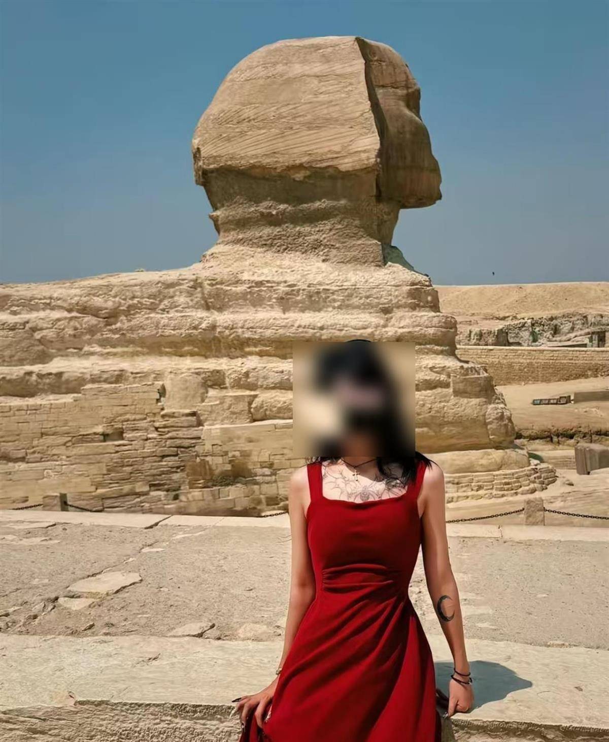 在埃及失联的21岁女孩已找到，其朋友凌晨曾发文“被拘留了”