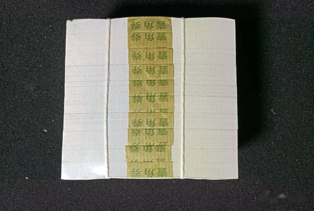 全币白(全币白和鸟白) 全币白(全币白和鸟白)